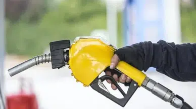 Motorine 3,10 TL zam geldi: 70 lira sınırını aştı