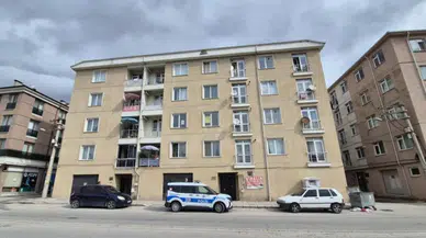 58 Yaşındaki Adam Evinde Ölü Bulundu