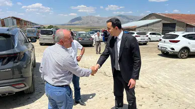 Sivas'ta Kaymakam Mahallede Sahaya İndi! Talepleri Tek Tek Not Aldı...