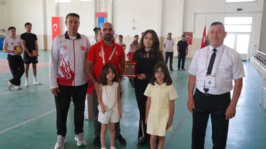 Kangal'da Merhum Mücahit Yancı Anısına Kick Boks Müsabakaları Düzenlendi