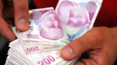 Bakan duyurdu! Zamlı maaşlar hesaplara yatmaya başladı