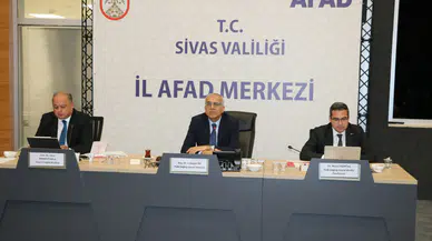 Sivas'ta Bölge Sağlık Zirvesi: 4 İlin Halk Sağlığı Hizmetleri Masada!