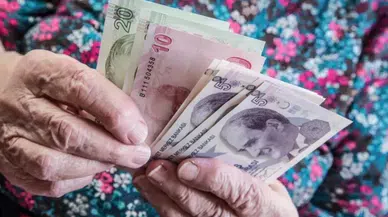 Milyonlarca emekli etkilenecek! En düşük emekli maaşı iki katına çıkabilir