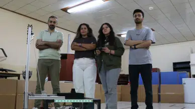 Üniversite öğrencileri fabrikalarda insan gücünü azaltacak yapay zekalı forklift geliştirdi