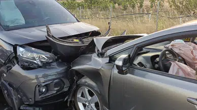 Keşan-Erikli Yolunda Feci Kaza! Araçta Sıkışan Yolcu Dehşeti Yaşadı