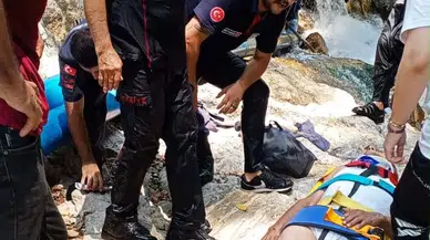 Köyüne Su Getirmek İsterken Kayalıklardan Yuvarlandı! Sarp Arazide Can Pazarı