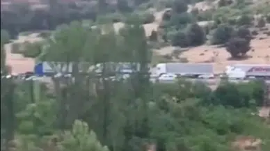 KOYULHİSAR-SUŞEHRİ YOLU SEL VE HEYELAN NEDENİYLE KAPANDI