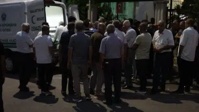 İş Adamı Evinde Ölü Bulundu