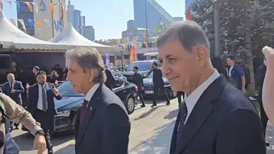 İzmir Büyükşehir Belediye Başkanı Cemil Tugay AK Parti Genel Merkezi'ne Geldi