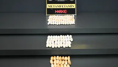Kırşehir’de Vücutlarında 1 Kilo 157 Gram Uyuşturucu Taşıyan 3 Kişi Tutuklandı