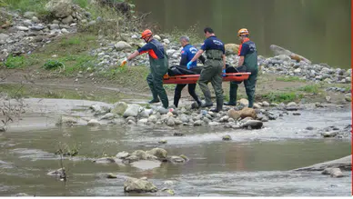 Dereden kadın cesedi çıkarıldı