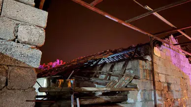 Hatay'da Korkutan Ahır Yangını! Alevler Yerleşim Yerlerine Yaklaştı