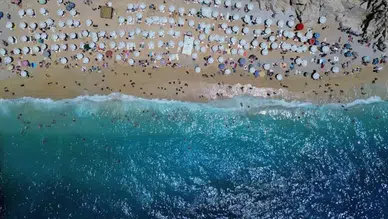 Plajlarda sigara yasağı yarın başlıyor: İlk kez Antalya'da uygulanacak