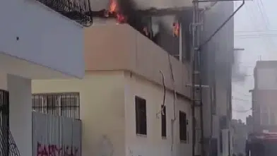 Adana Seyhan’da Aile Sağlığı Merkezinde Yangın Paniği: Jeneratör Alev Aldı