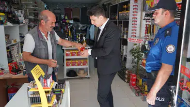 Kangal Kaymakamı Yıldırım’dan Esnaf ve Emniyet Ziyaretleri