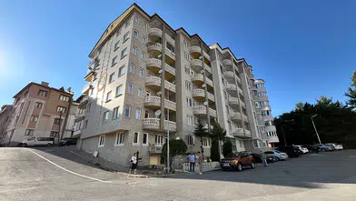 Bahçe Duvarı Örmek İstediler, Kendi Arazilerinde Yol Olduğunu Öğrendiler