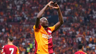 Galatasaray'da Gözler O Tarihe Çevrildi! Victor Osimhen Sahalara Ne Zaman Dönüyor?