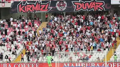 Sivasspor’u 2 Bin 814 Taraftar İzledi