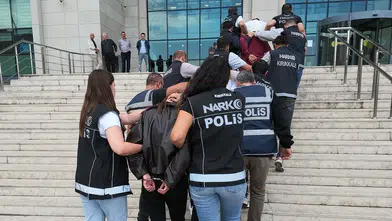 Polisten 12 Milyonluk Narkotik Darbesi: 107 Bin Sentetik Hap