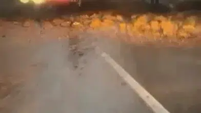 Uludağ Yolunda Heyelan Paniği: Toprak ve Kayalar Yola Düştü