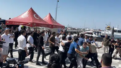 Silivri’de Gergin Anlar: Gazetecilere Saldırı Kamerada