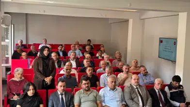Koyulhisar’da Muhtarlar ve Birlik Meclisi Toplantıları Gerçekleştirildi