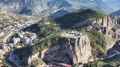 Artvin’de Uçurumun Üzerindeki Arenada Boğa Güreşi Heyecanı