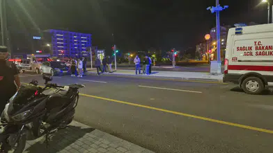 Sivas'ta Motosiklet Kazası: Arkadan Gelen Araç Çarptı, Sürücü Ucuz Kurtuldu