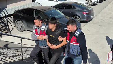 Eskişehir'de 15 Yaşındaki Yeğen Dehşeti! Amcası Hayatını Kaybetti