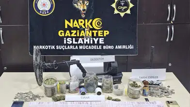 Gaziantep'te Şaşırtan Operasyon! Sikkelerle Birlikte Uyuşturucu Çıktı