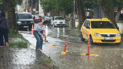 Tatil planları yarıda kalacak! Meteoroloji 76 kente alarm verdi!
