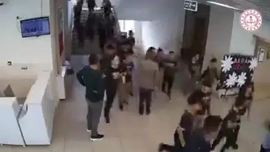 Deprem Anında Görme Engelli Öğrencilere Kahraman Tahliye