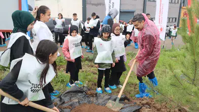 Sivas’ta Etik Haftası Kapsamında “Etik Hatıra Ormanı” İçin Fidan Dikimi Gerçekleştirildi