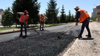Sivas Belediyesi Üç Mahallede Çalışmalarını Sürdürüyor!