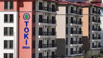 TOKİ'den ezber bozan kampanya: Kura yok, ikamet şartı yok! İşte 20 bin konutun detayları