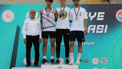 Pistten Çifte Müjde Geldi! Sivaslı Sporcular İzmir’de Tarih Yazdı!