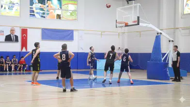 Sivas’ta Genç Basketbolcular İl Birinciliği İçin Parkeye Çıktı