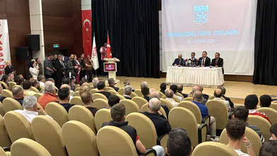 Sivasspor'da Kritik Gün! Aday Çıkmadı, Gözler Yarınki Görüşmede!
