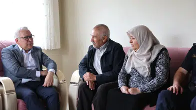 Sivas Valisi Yılmaz Şimşek'ten Şehit Musa Topaloğlu'nun Ailesine Anlamlı Ziyaret