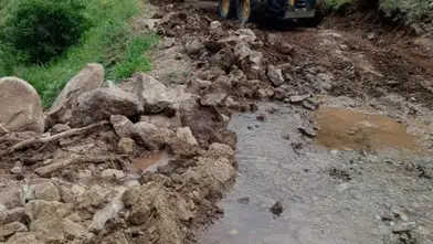 Suşehri'nde Köy Altyapısına Yoğun Mesai: İçme Suyu, Yol ve Drenaj Çalışmaları Tamamlandı
