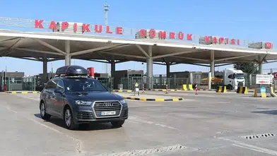 Türkiye'de yabancı plakalı araçlar için yeni uygulama! Borcu olan ülkeden çıkamayacak
