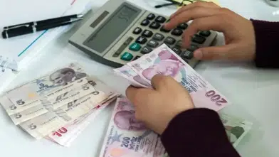 SGK açıkladı, kimlerin emekli maaşından kesinti yapılacak?