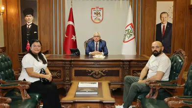 Vali Yılmaz Şimşek, Pakistan'da Kaçırıldıktan Sonra Kurtarılan Salih Gülcemal'i Kabul Etti