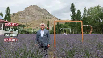 Vali Yılmaz Şimşek, Tecer Dağı'ndaki Lavanta Bahçesini Ziyaret Etti