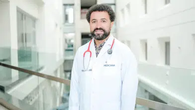 Uzmanından bebekli ailelere tatil uyarısı: "Deniz havuzdan güvenilir olabilir"