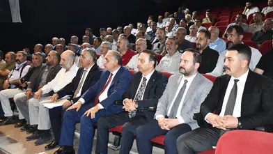 Gürün'de MHP Kongresinde Tek Liste Heyecanı! Sandıktan Fire Çıkmadı...