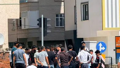 Elazığ'da Korkutan Motosiklet Kazası! Direksiyon Hakimiyeti Kaybolunca...