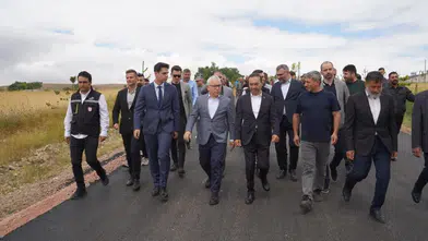 Deliktaş Köyünde Sıcak Asfalt Mesaisi Sürüyor