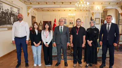 Sivas’ın Başarılı Öğrencileri Vali Şimşek’i Ziyaret Etti