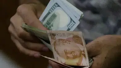 Serbest piyasada döviz açılış fiyatları! Dolar 47 liranın üzerinde...